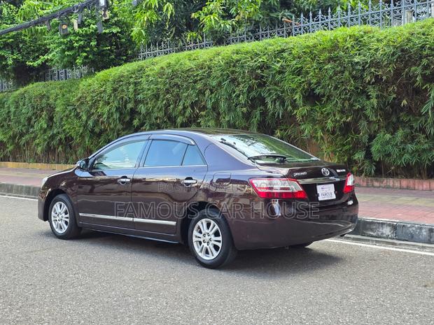 Toyota Premio 1.5 FWD 2015 Maroon