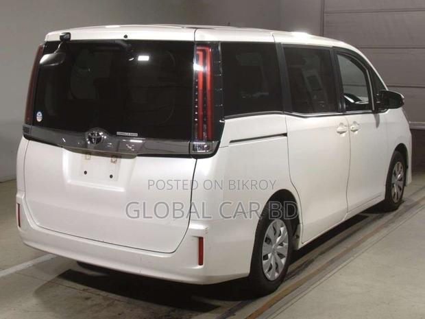 Toyota Noah 2.0 FWD (7 Seater) 2020 Pearl