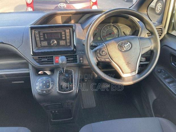 Toyota Noah 2.0 FWD (7 Seater) 2020 Pearl