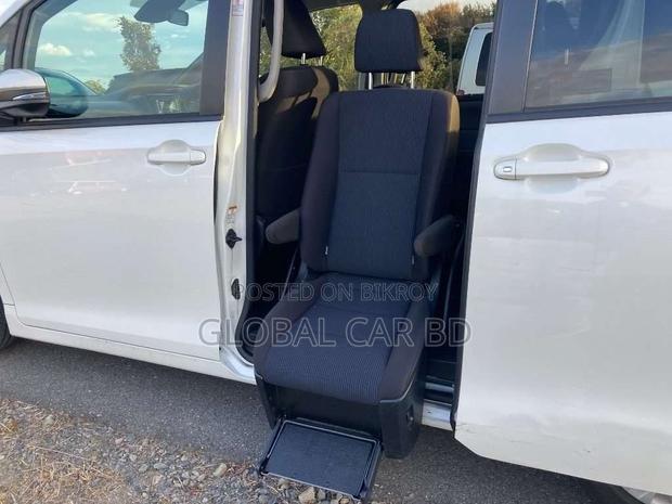 Toyota Noah 2.0 FWD (7 Seater) 2020 Pearl