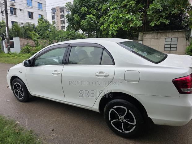 Toyota Axio 2006 Pearl