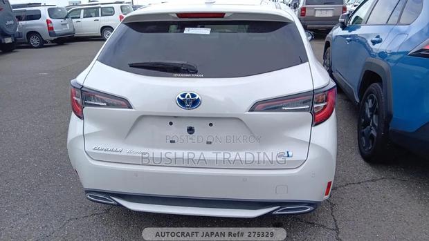 Toyota Corolla Hatchback 2021 Pearl
