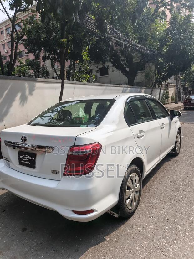 Toyota Axio 1.5 Hybrid 2WD 2017 White
