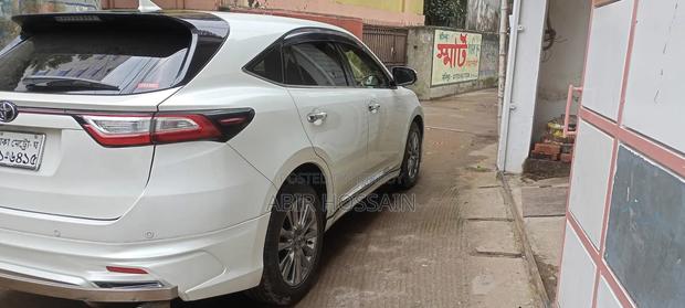 Toyota Harrier 2018 Pearl
