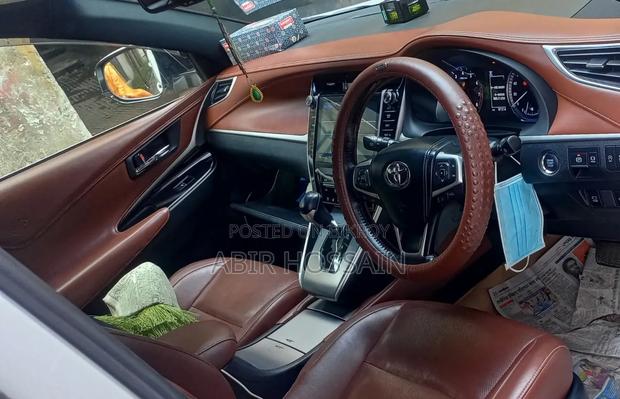 Toyota Harrier 2018 Pearl