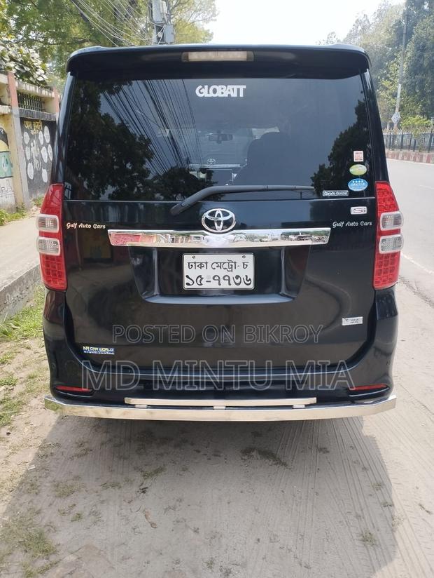 Toyota Noah 2011 Black