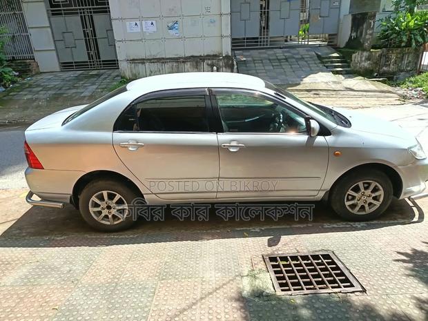 Toyota Corolla 2005 Silver