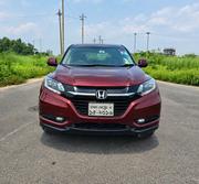 Honda Vezel 2015 Maroon for sale