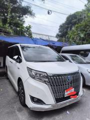 Toyota Esquire 1.8 FWD Hybrid (7 seater) 2017 Pearl for sale