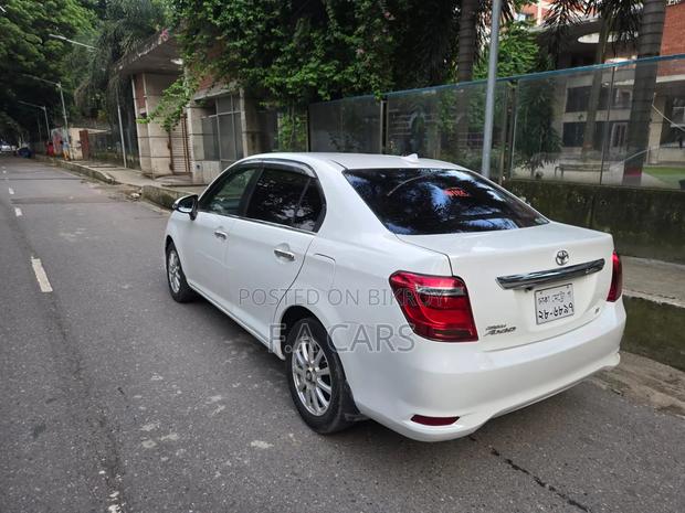 Toyota Axio 1.5 X 2WD 2015 Pearl