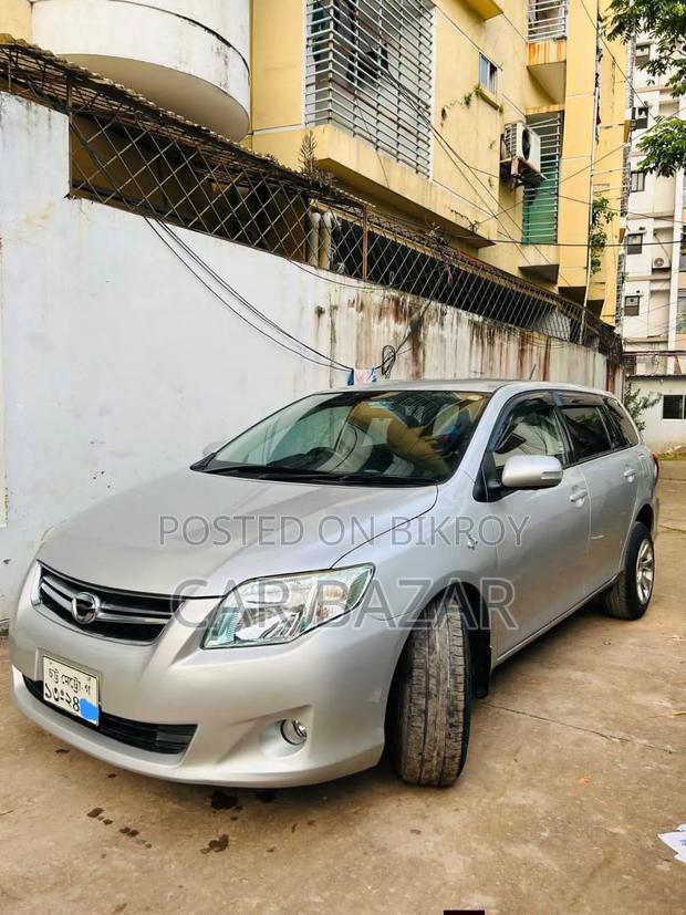 Toyota Corolla Fielder 1.5 Petrol FWD 2010 Silver