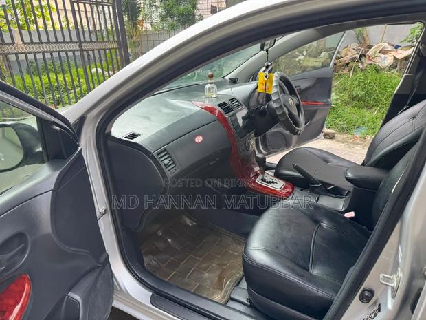 Toyota Corolla Fielder 1.5 Petrol AWD 2012 Silver