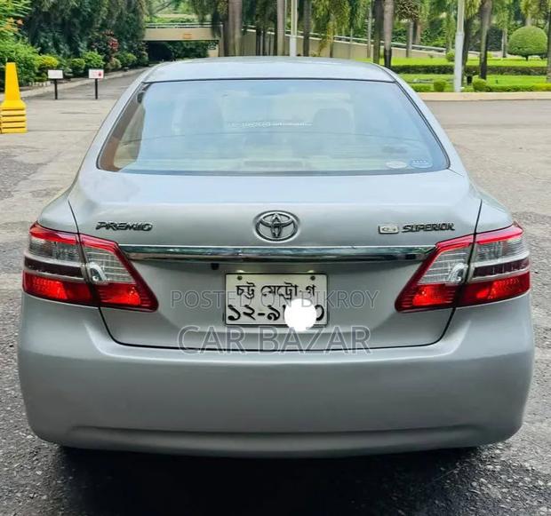 Toyota Premio 1.5 FWD 2012 Silver