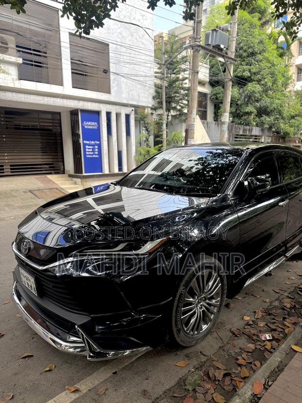 Toyota Harrier 2.5 Hybrid 2020 Black