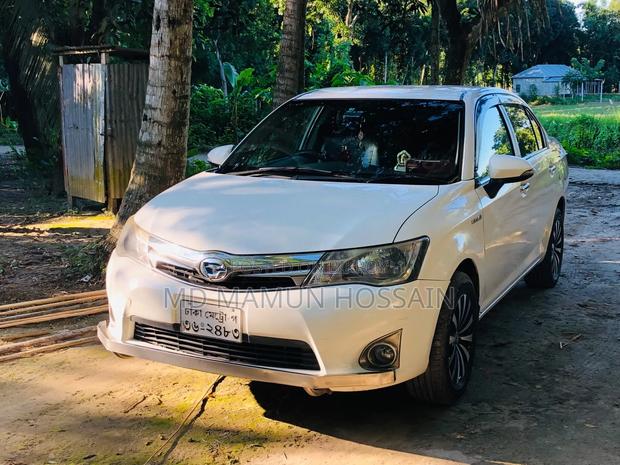 Toyota Axio 1.5 Hybrid G 2WD 2013 White