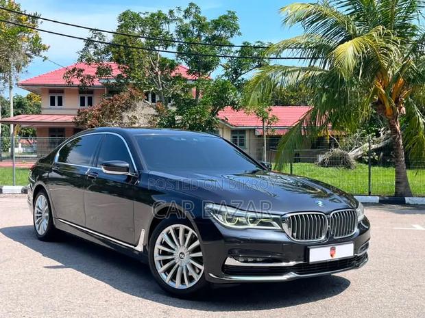 BMW 7 Series 730Li 2017 Blue