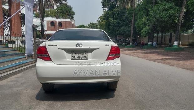 Toyota Axio 2011 Pearl