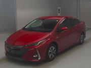 Toyota Prius Plug-In Hybrid 2021 Red for sale