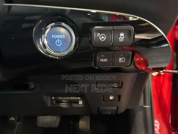 Toyota Prius Plug-In Hybrid 2021 Red
