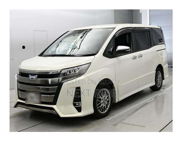 Toyota Noah 1.8 FWD Hybrid (7 seater) 2021 Pearl