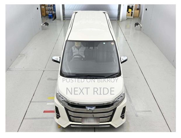Toyota Noah 1.8 FWD Hybrid (7 seater) 2021 Pearl
