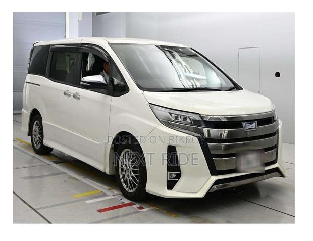 Toyota Noah 1.8 FWD Hybrid (7 seater) 2021 Pearl