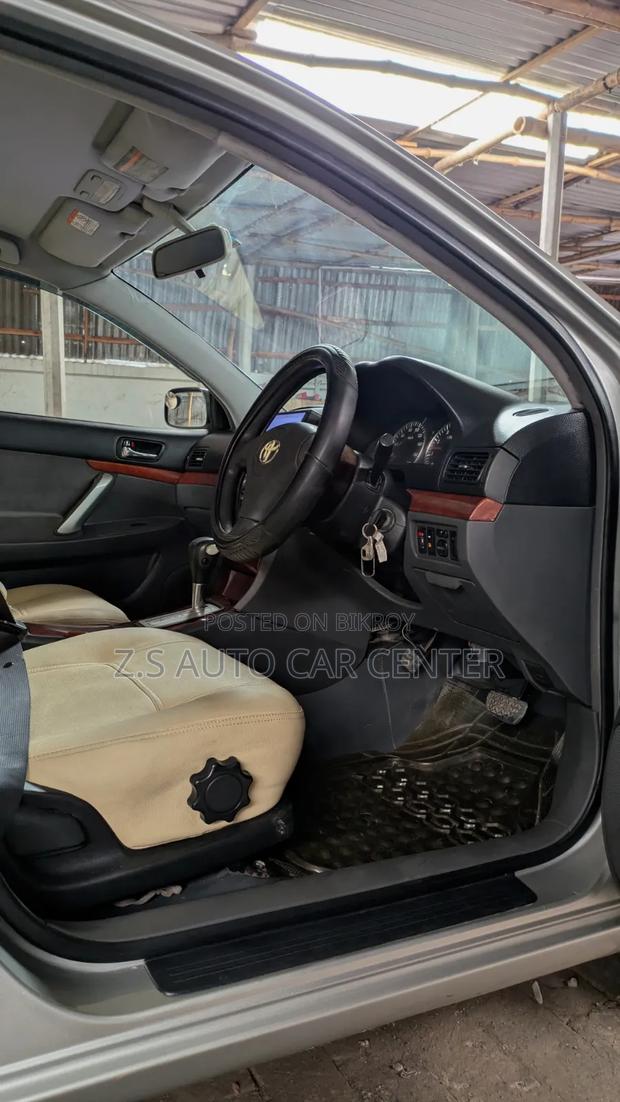 Toyota Allion 2004 Silver