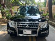 Mitsubishi Pajero 2018 Black for sale