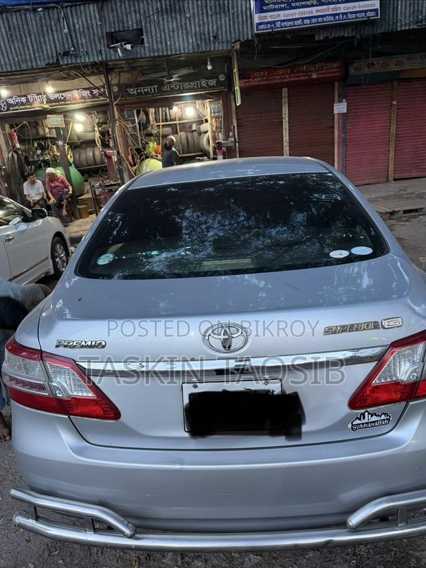 Toyota Premio 2010 Silver