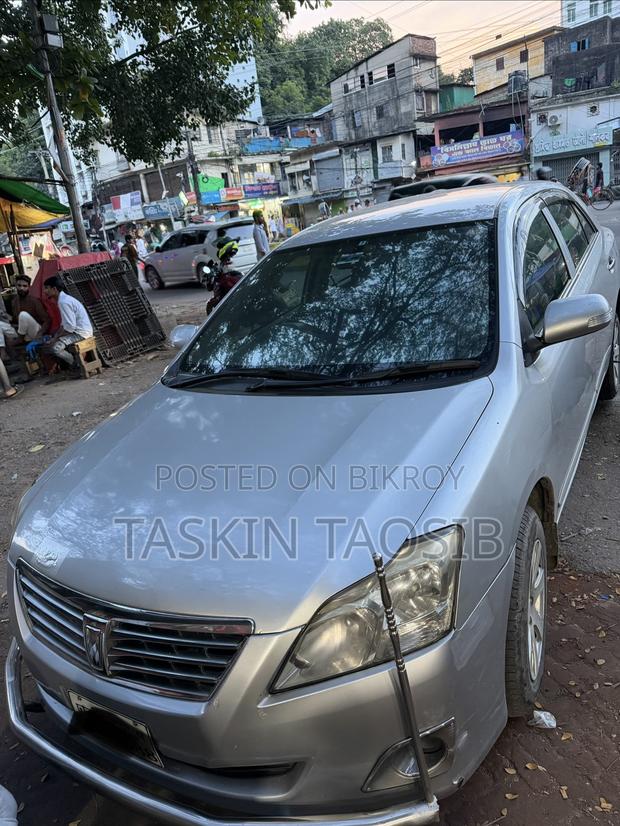 Toyota Premio 2010 Silver