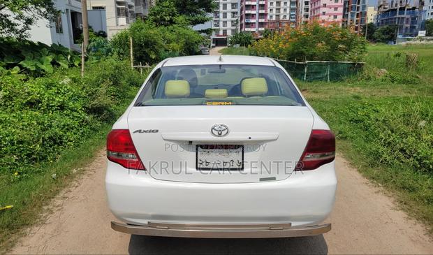 Toyota Axio 2012 White