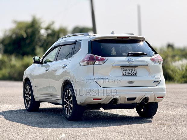 Nissan X-Trail 2.0 Hybrid FWD 2015 Pearl
