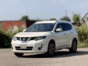 Nissan X-Trail 2.0 Hybrid FWD 2015 Pearl for sale