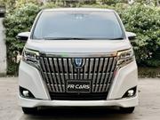 Toyota Esquire 1.8 FWD Hybrid (7 seater) 2017 Pearl for sale