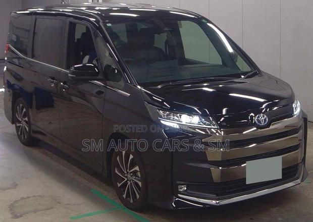 Toyota Noah 2023 Black