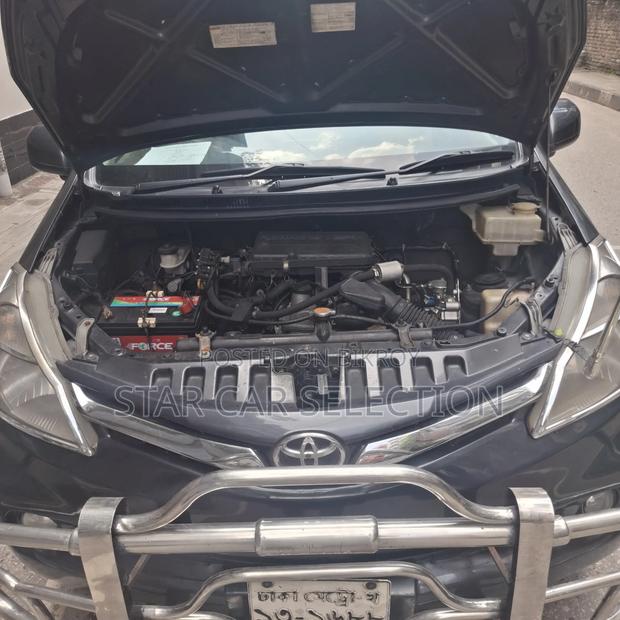 Toyota Avanza 2011 Black