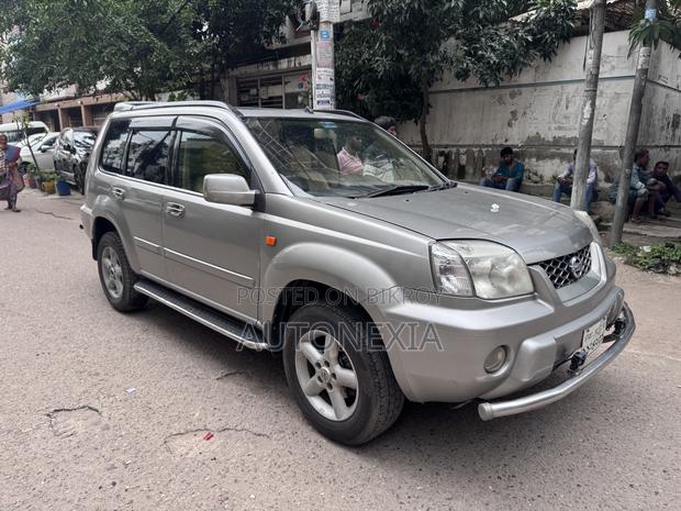 Nissan X-Trail 2.5 SE 4x4 Automatic 2002 Gray