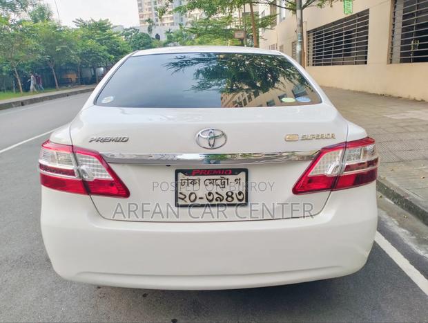 Toyota Premio 1.5 FWD 2012 Pearl