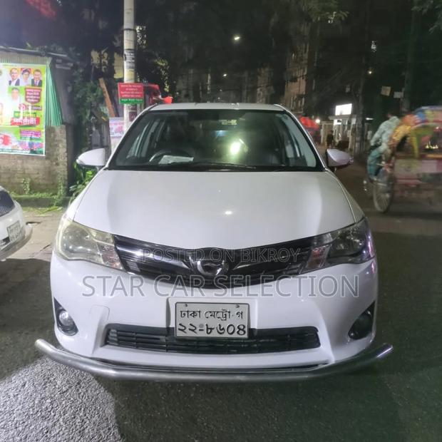 Toyota Corolla Fielder 2012 Pearl