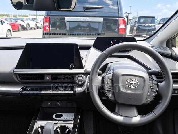 Toyota Prius 2023 Black