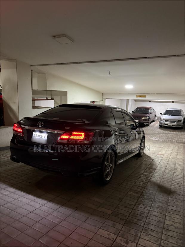 Toyota Premio 1.5 FWD 2018 Black