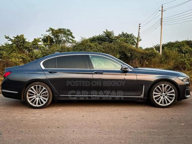 BMW 7 Series 2019 Gray