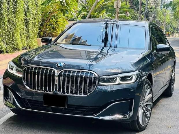 BMW 7 Series 2019 Gray