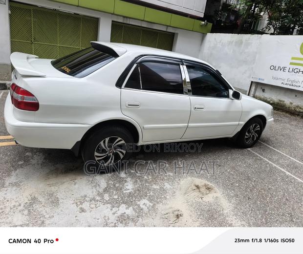 Toyota Corolla X 1.3 Automatic 2000 White