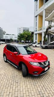 Nissan X-Trail 2.0 Hybrid FWD 2015 Red for sale
