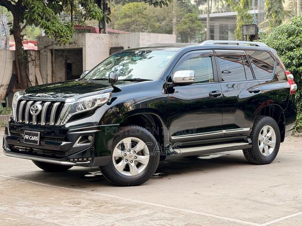 Toyota Land Cruiser Prado 2.7 i 2011 Black