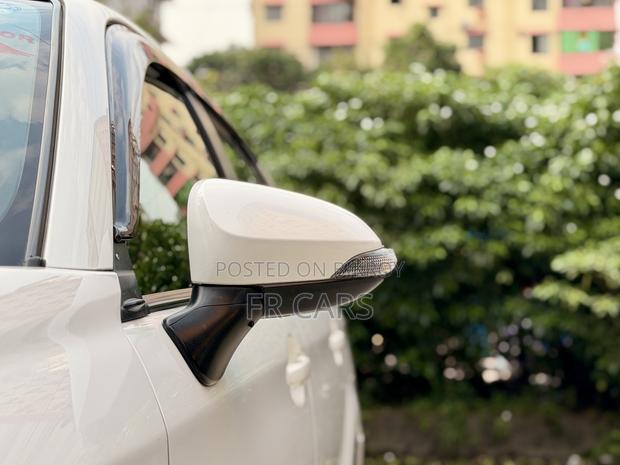 Toyota Axio 1.5 Hybrid 2WD 2018 White