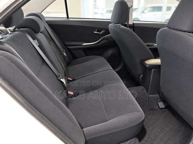 Toyota Premio 1.5 FWD 2020 White