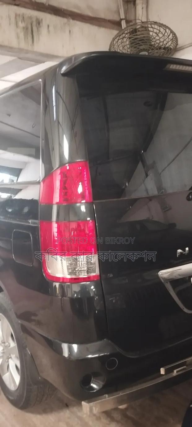 Toyota Noah 2005 Black