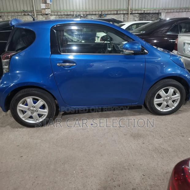 Toyota iQ 2009 Blue